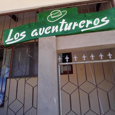 萨迈帕塔 Los Aventureros旅舍 外观 照片